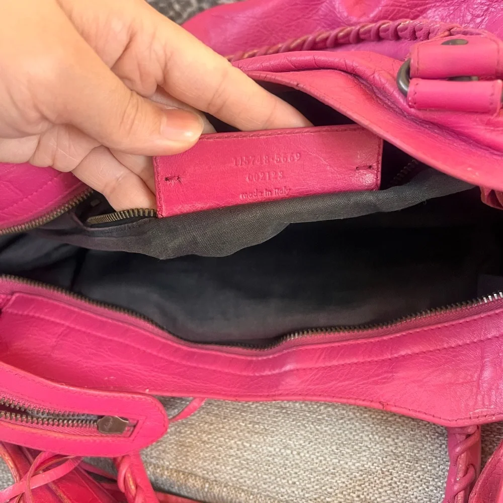 Balenciaga Agneau Classic Hardware City Sorbet Bag - Picture 8 of 11